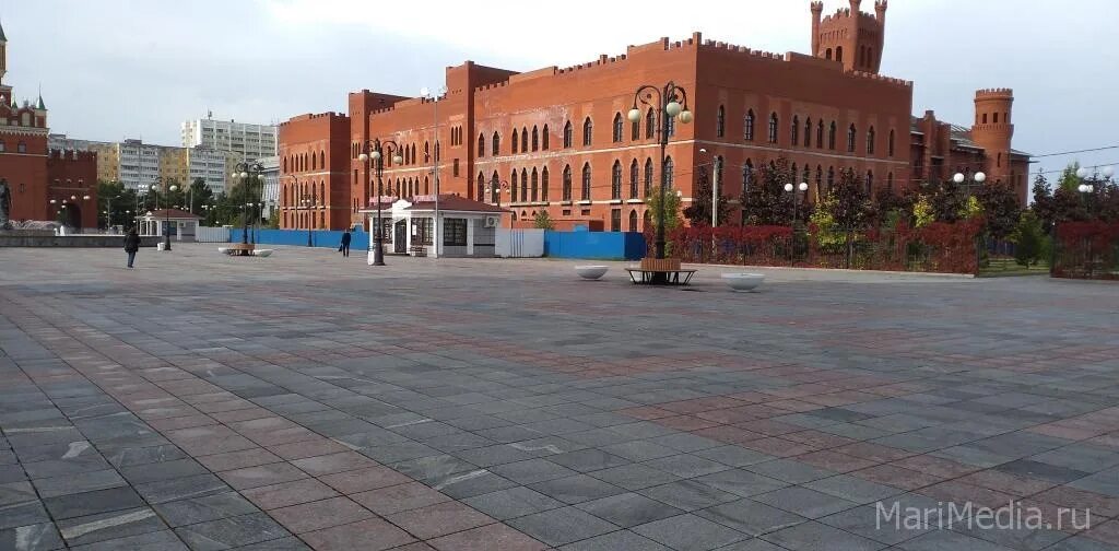 Площадь никонова в йошкар оле фото На площади Пресвятой Девы Марии в Йошкар-Оле появился новый декор Новости Йошкар