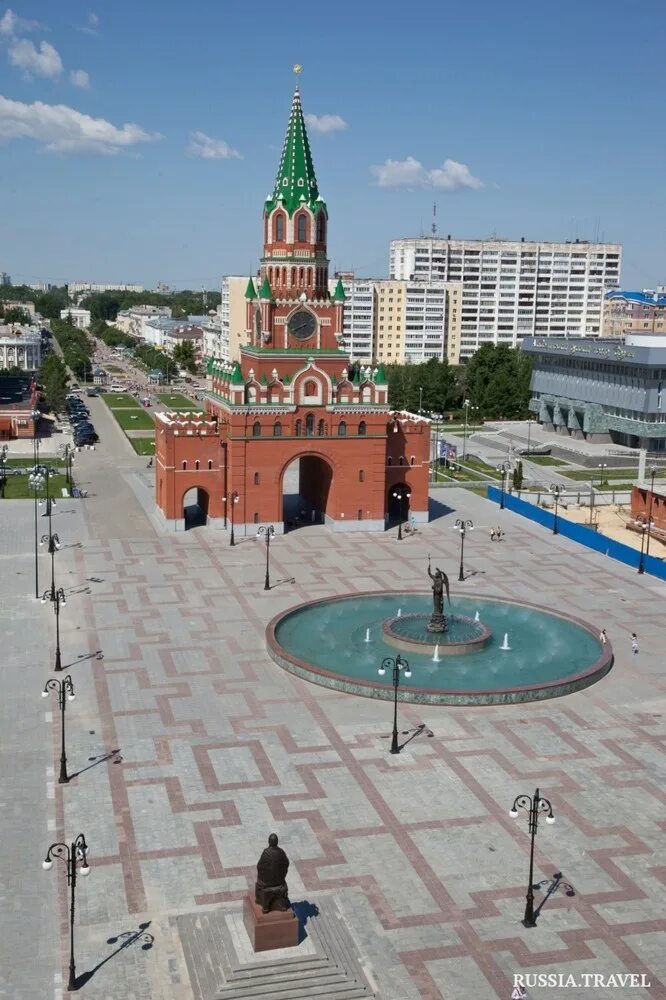 Площадь никонова в йошкар оле фото Площадь Республики и Пресвятой Девы Марии в городе "Йошкар-Ола"