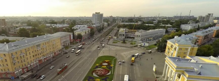 Площадь октября барнаул фото Лет октября и на площади