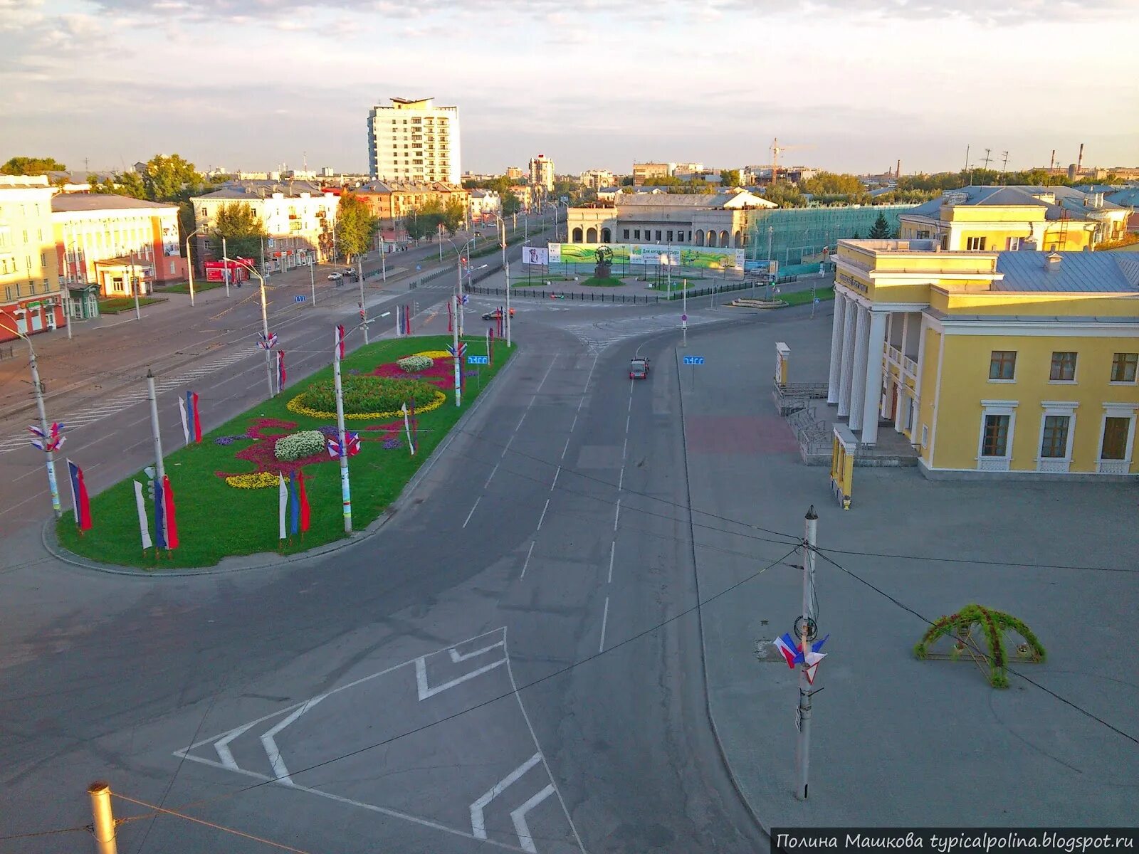 Площадь октября барнаул фото Площадь октября в барнауле - Фото