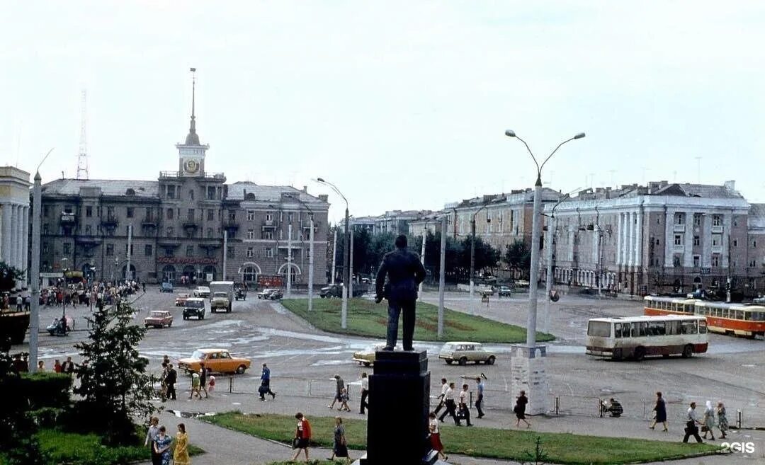 Площадь октября барнаул фото Барнаул, Площадь Октября - 2ГИС
