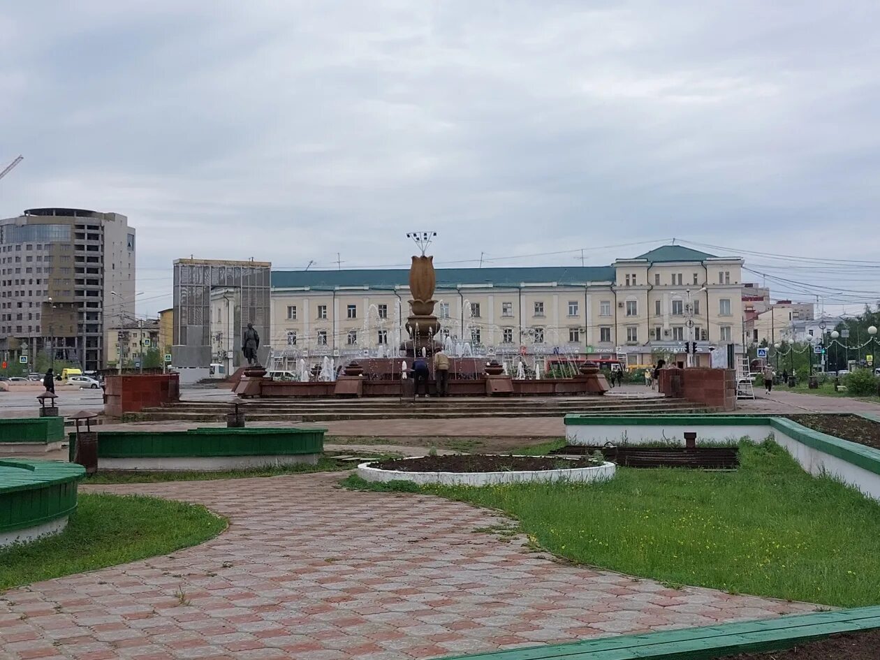 Площадь орджоникидзе фото День России в Якутске отметят флешмобом и концертами - PrimaMedia.ru
