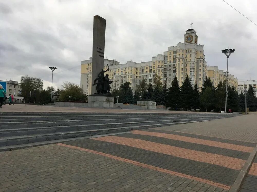 Площадь партизан брянск фото Званий партизанской славы удостоились Новозыбков и три сельских поселения Наш Бр