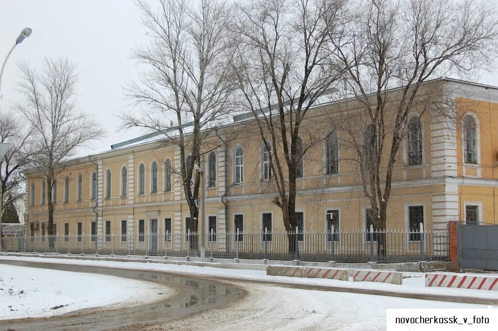 Площадь павлова новочеркасск фото Какое одно из самых старых зданий города Новочеркасск располагается в районе пло