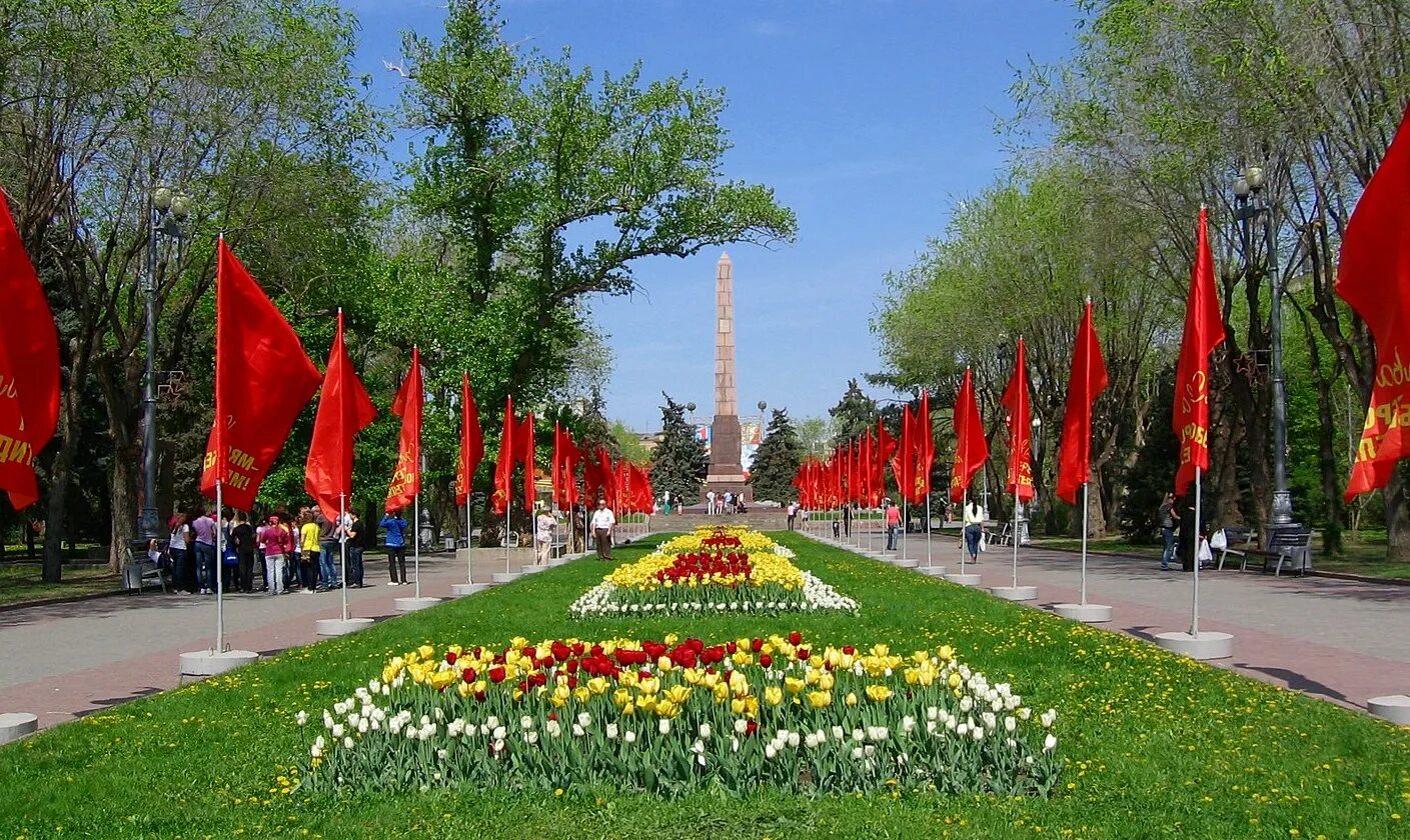 Площадь павших борцов волгоград фото Топ-59 достопримечательностей Волгограда и окрестностей: фото, описания, карта