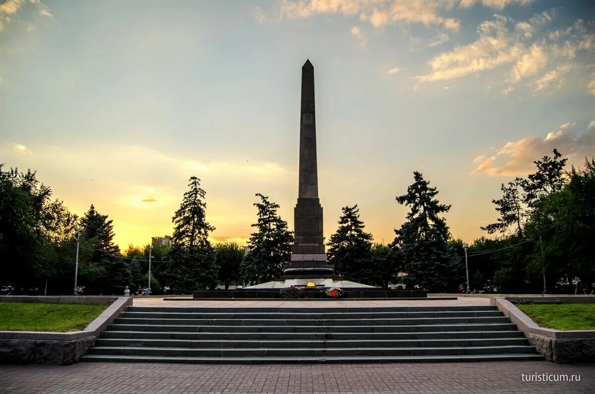 Площадь павших борцов волгоград фото Города-герои: В России их девять. Вы можете их назвать? History Empires Дзен