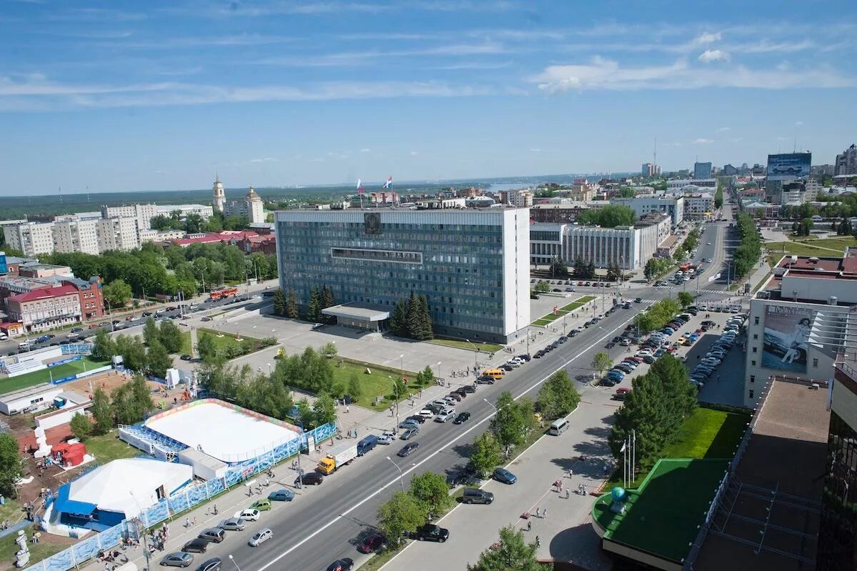 Площадь перми фото Важно, чтобы торговый центр не смотрелся главнее здания Законодательного собрани