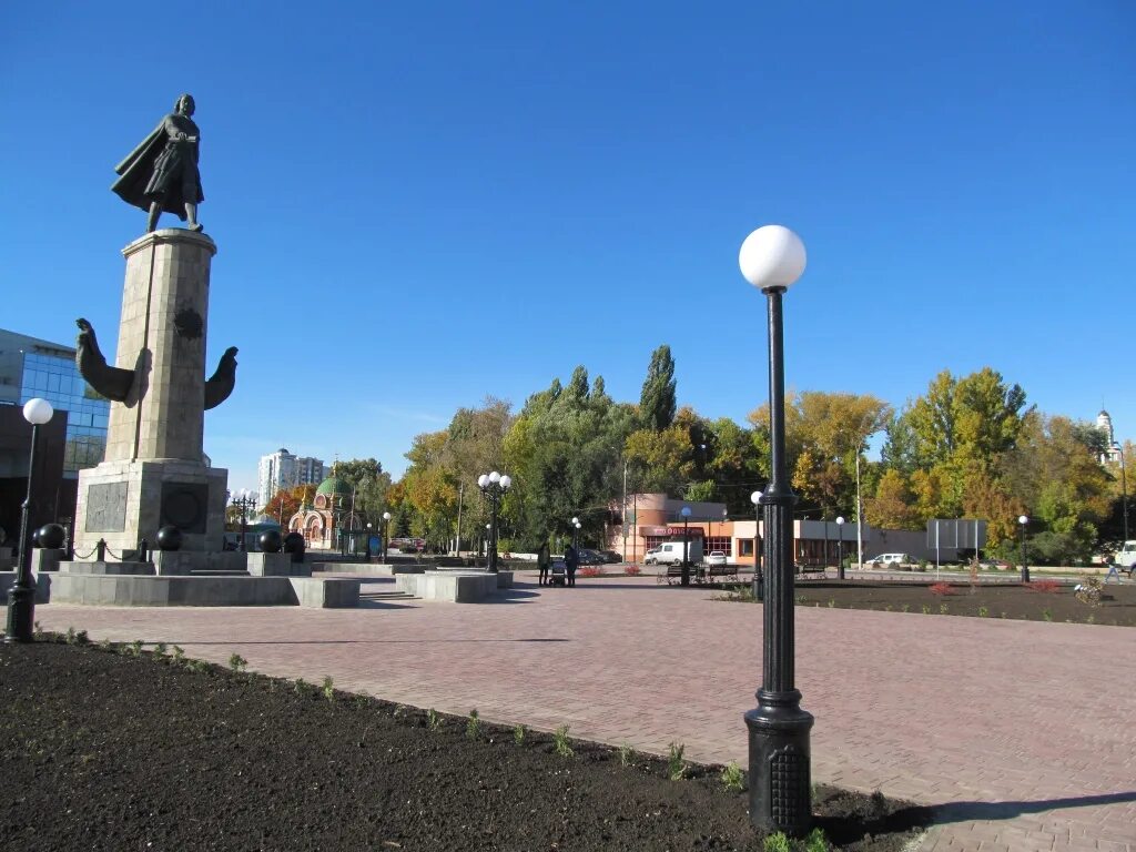 Площадь петра великого липецк фото Скандальная площадь Петра Великого понравилась главе Липецка