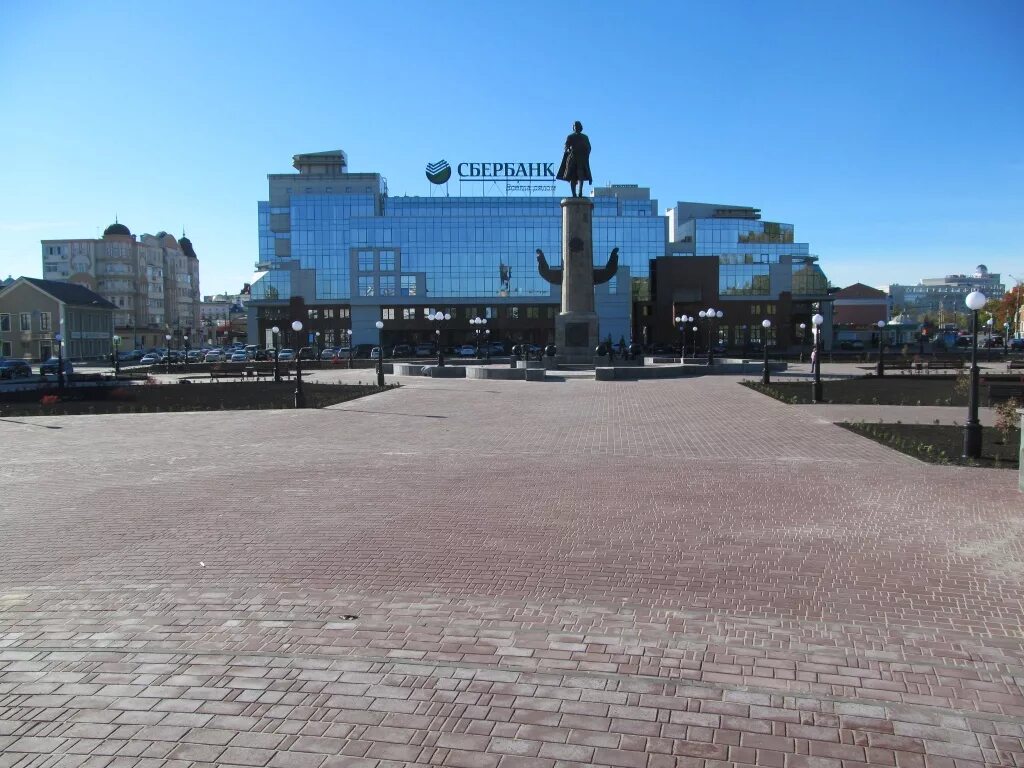 Площадь петра великого липецк фото Скандальная площадь Петра Великого понравилась главе Липецка