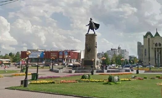 Площадь петра великого липецк фото В День Липецка на площадь Петра можно будет пройти только через металлодетекторы