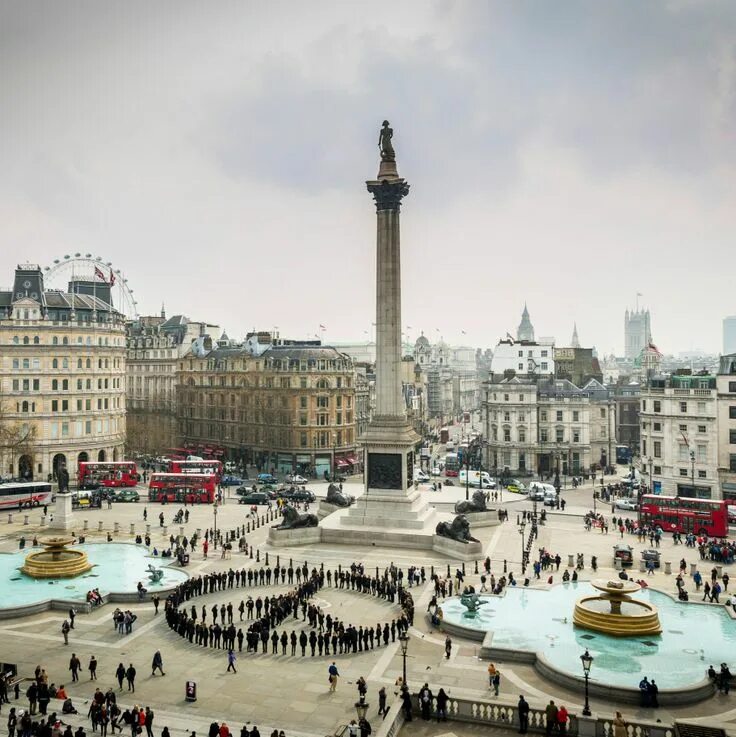 Площадь по фото онлайн Trafalgar Square, London Find out more at www.lynxpeace.com/moments