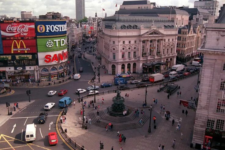 Площадь по фото онлайн The Extraordinary Transformation Of Piccadilly Circus In Pictures Piccadilly cir