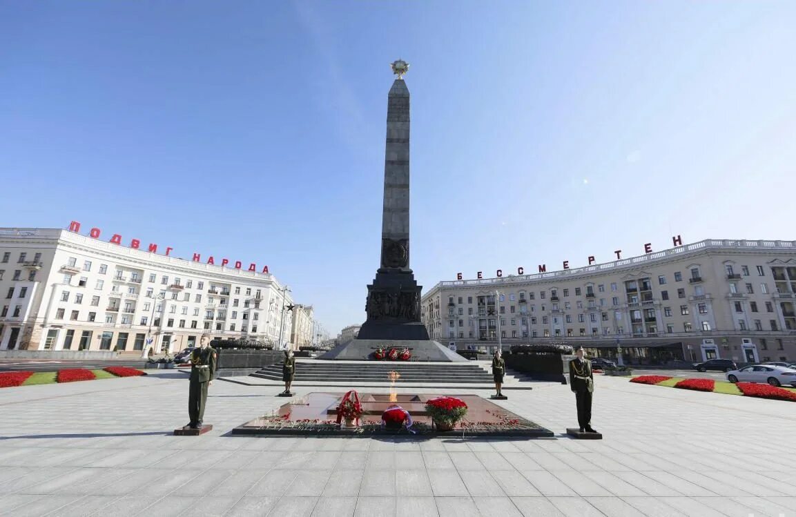 Площадь победы 2 фото Народные гулянья, выставки вооружения, концерты: как белорусам провести День Поб