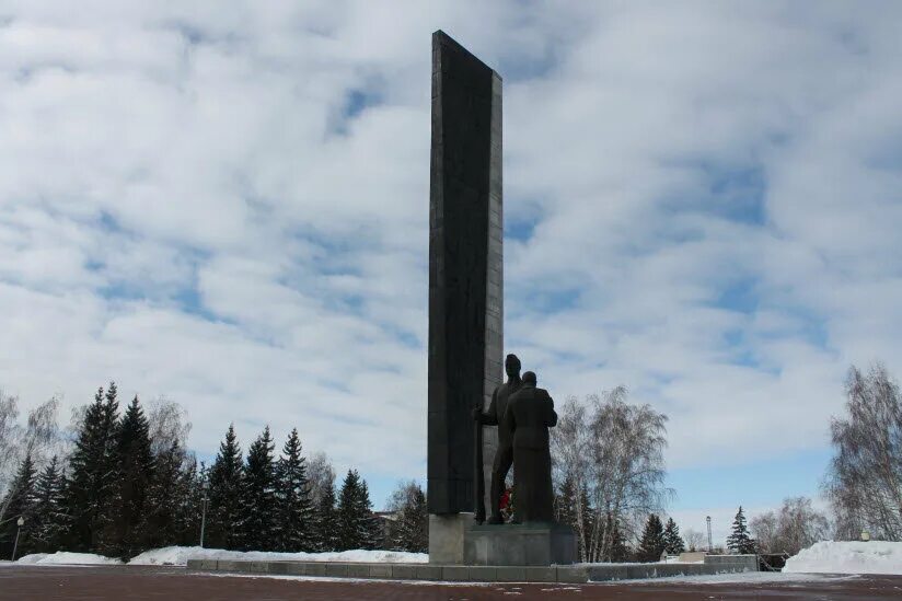 Площадь победы барнаул фото Барнаул - не Неаполь, а Барнеаполь. Что это за город и что в нем интересного? Пу