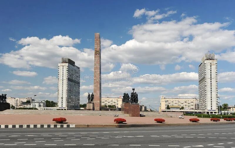 Площадь победы фото Monument To the Defenders of Leningrad on Victory Square Editorial Photography -