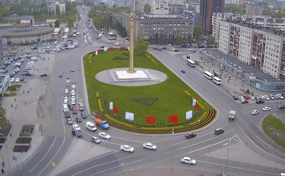 Площадь победы липецк фото Ребенок и два пассажира пострадали в ДТП с тремя машинами в центре Липецка - пос