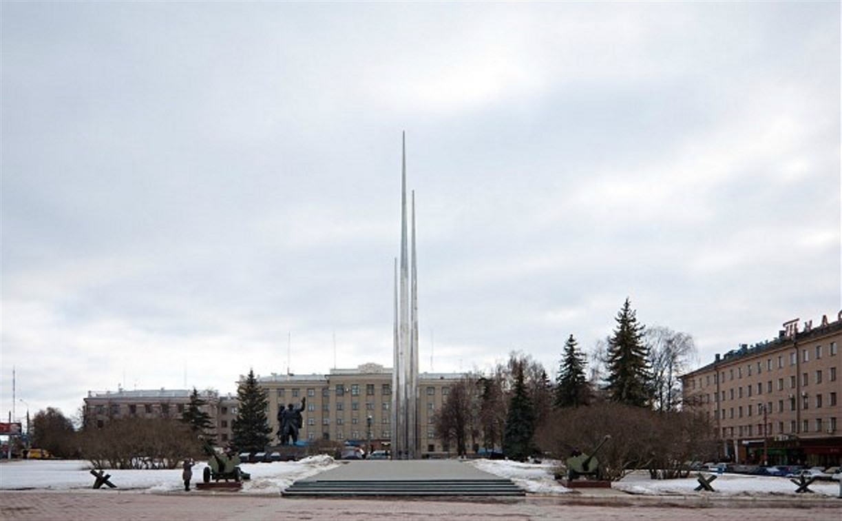 Площадь победы тула фото В Туле подсветят стеллу на Площади Победы - Новости Тулы и области - MySlo.ru