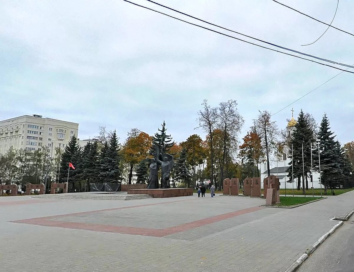 Площадь победы владимир фото Площадь Победы цена от рублей / Места для отдыха во Владимире. Рестораны, бары, 