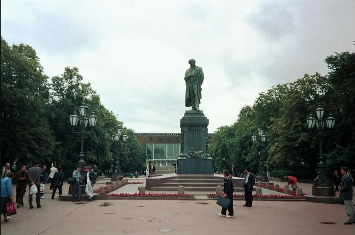 Площадь пушкина фото 1993. Мэттью из Остина в Москве: humus - ЖЖ