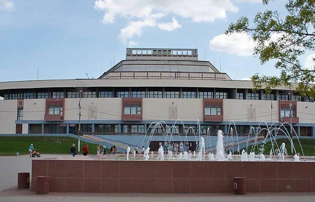 Площадь пушкина иваново фото Вчера и сегодня Ивановского театра драмы 2021, Заволжский район - дата и место п