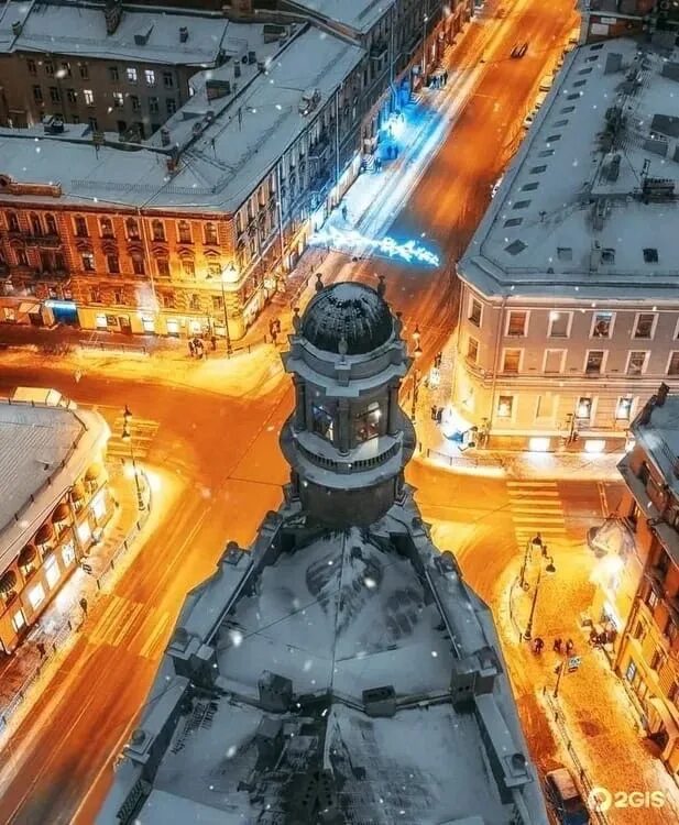 Площадь пяти углов фото Five Corners - the most famous crossroads of the Northern capital One of the mos