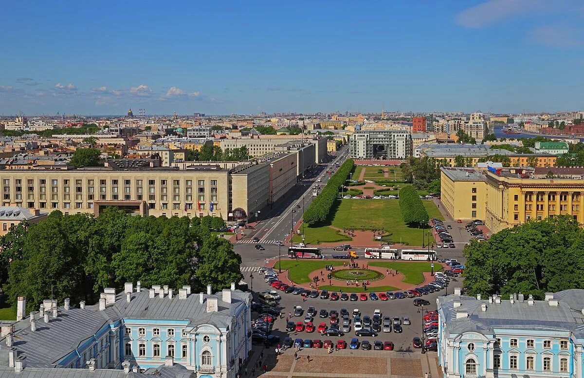 Площадь растрелли фото Файл:Spb June 2012 Views from Smolny Bell towers 05.jpg - Википедия