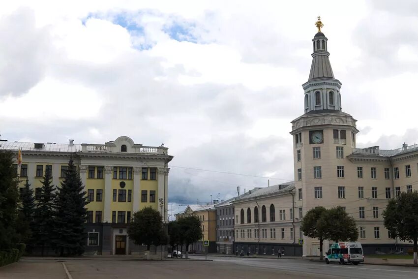 Площадь республики чебоксары фото Чебоксары названы лучшими в организации муниципальных услуг - Правда ПФО