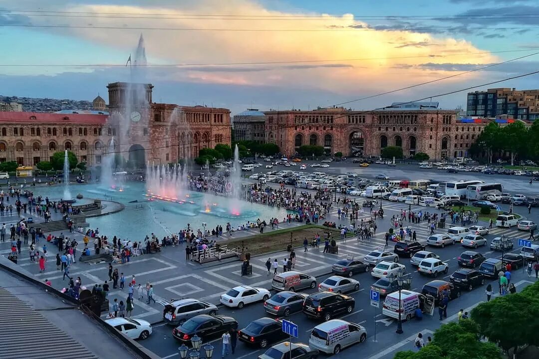 Площадь республики в ереване фото Ереван. Площадь Республики 2018 Моя Армения ВКонтакте