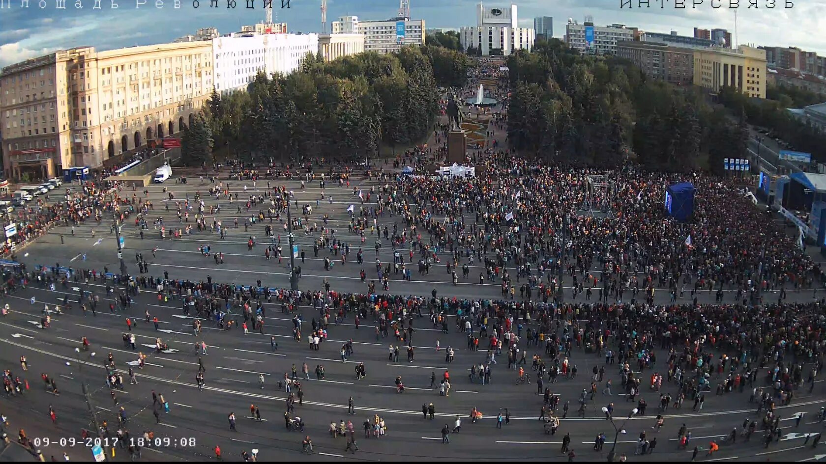 Площадь революции челябинск фото Площадь челябинска фото YugNash.ru