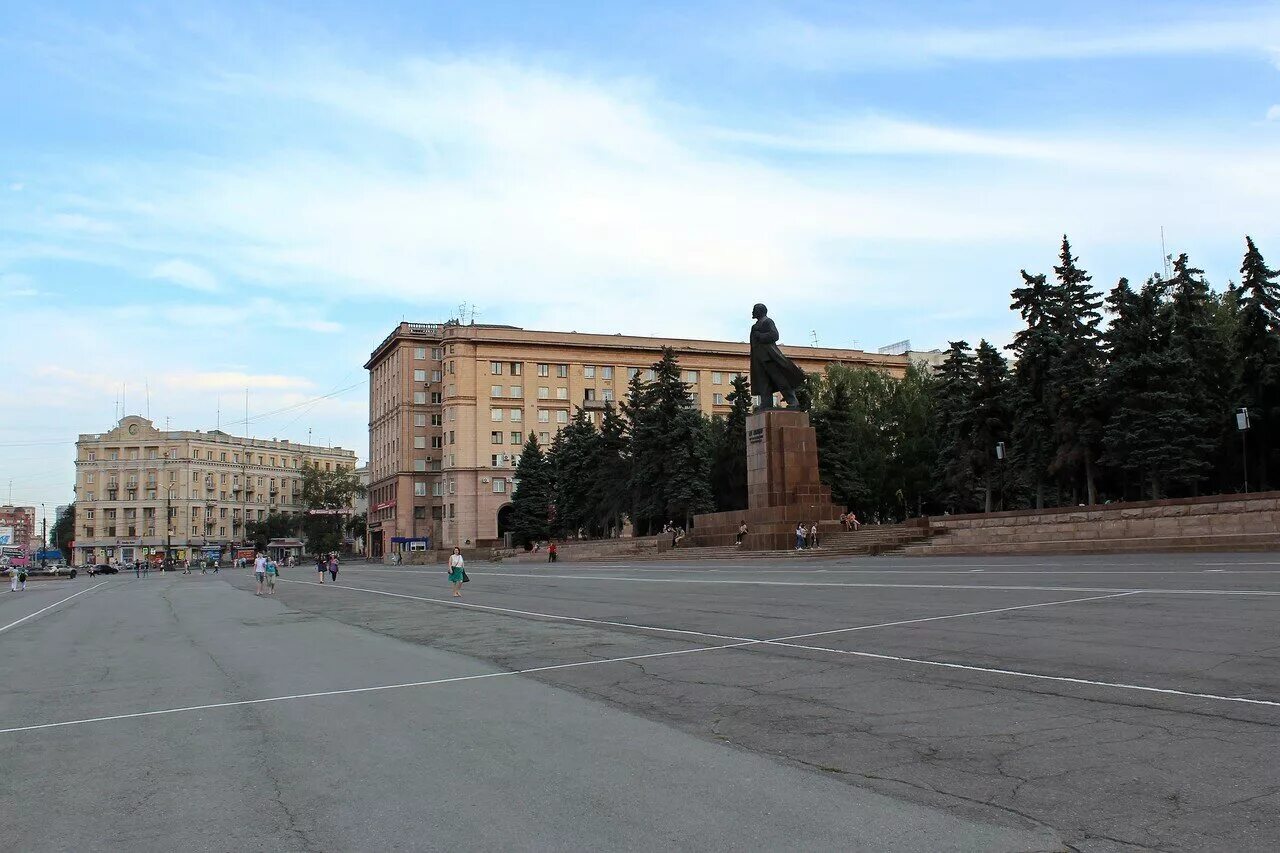 Площадь революции челябинск фото Центральная площадь города.: zeitkeeper - ЖЖ