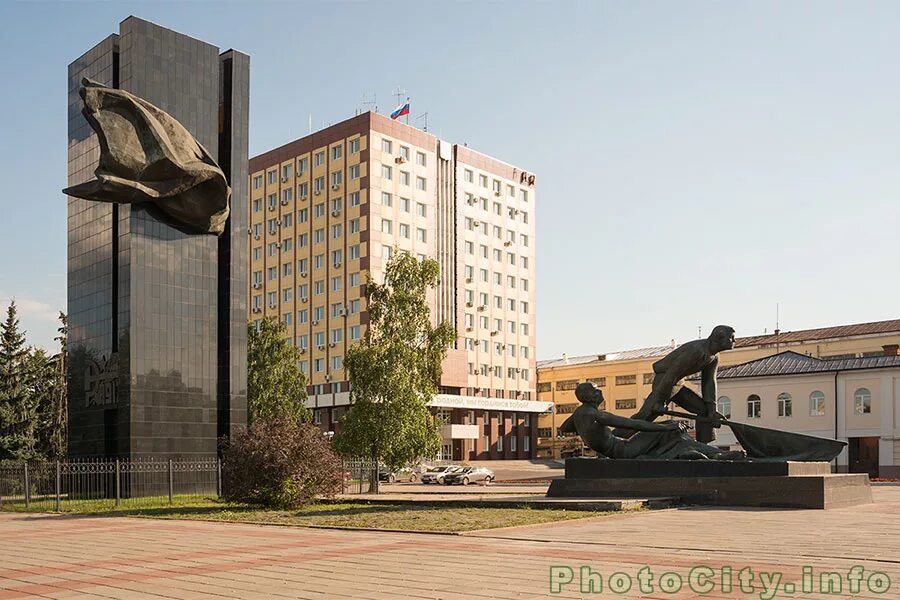 Площадь революции иваново фото Площадь Революции в городе Иваново