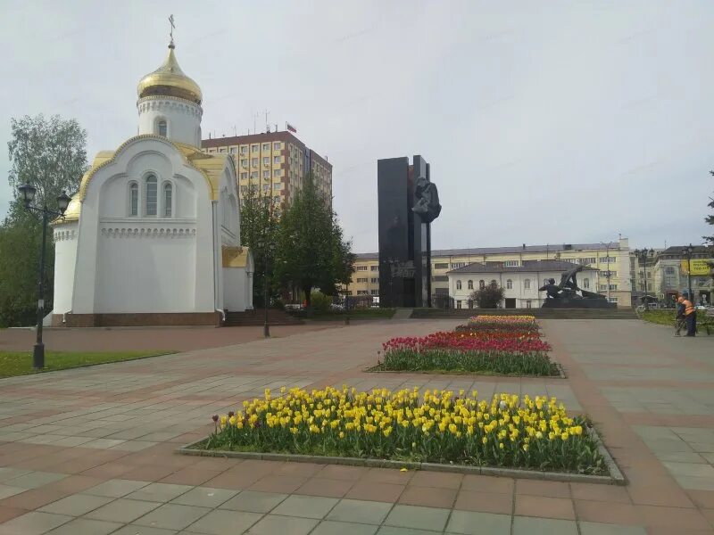 Площадь революции иваново фото Иваново, город Золотого Кольца. Текстильная столица с революционным прошлым - Пу
