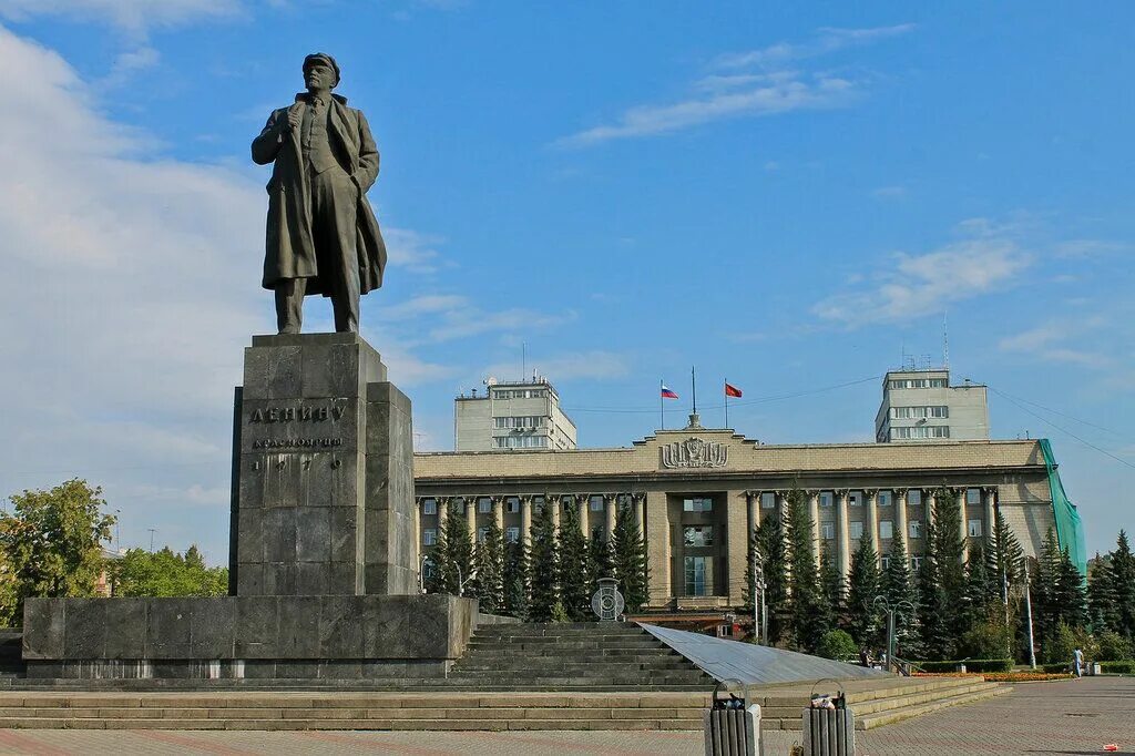 Площадь революции красноярск фото Photo from album "Проспект Мира и Площадь Революции" on Мир и Революция