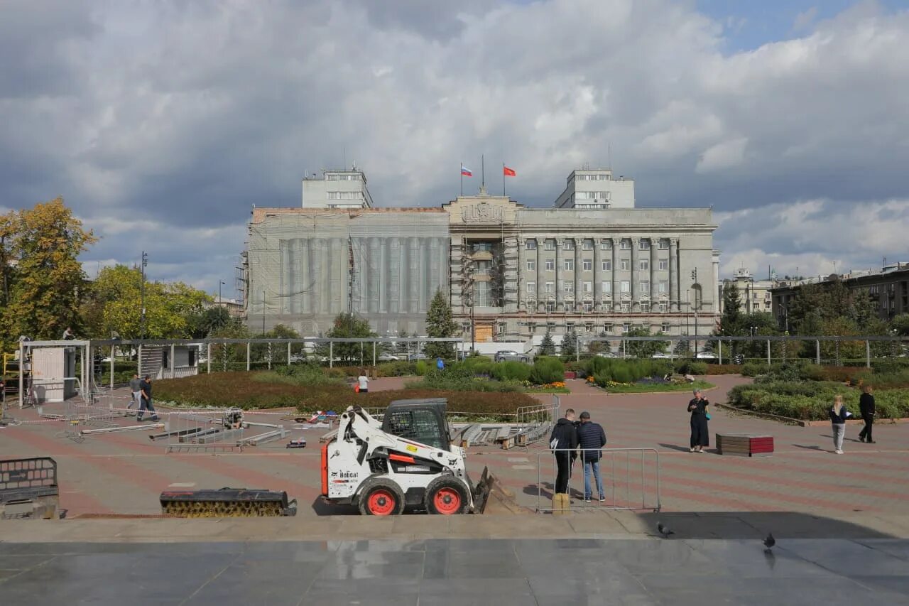 Площадь революции красноярск фото Площадь Революции начали готовить к строительству метро - Новости - Официальный 