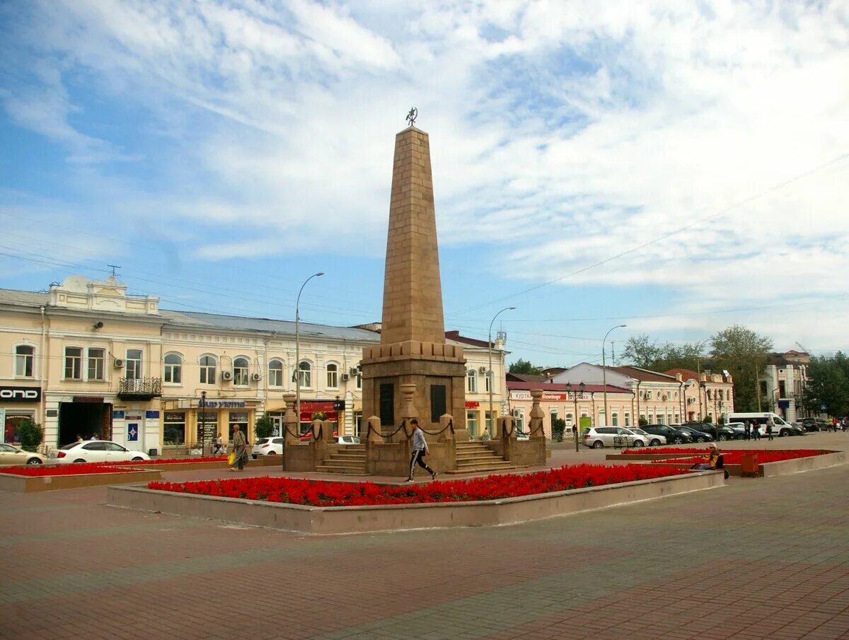 Площадь революции улан удэ фото Прогулка по Улан Уде. Меркитская крепость и абрикосовая роща Чингисхана МЫ Дзен