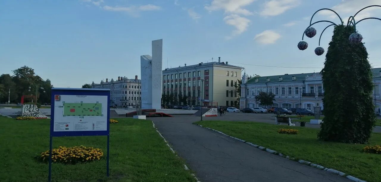 Площадь революции вологда фото Эвакуация с площади Революции newsvo.ru
