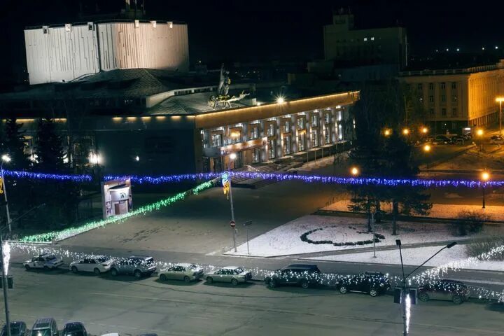Площадь сахарова барнаул фото Площадь Сахарова в Барнауле украсила новогодняя иллюминация. Фото