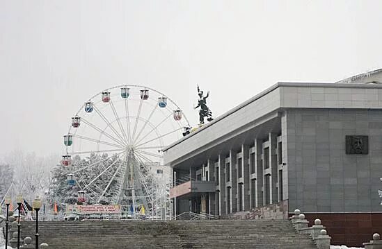 Площадь сахарова барнаул фото Площадь сахарова барнаул - CollectPhoto.ru