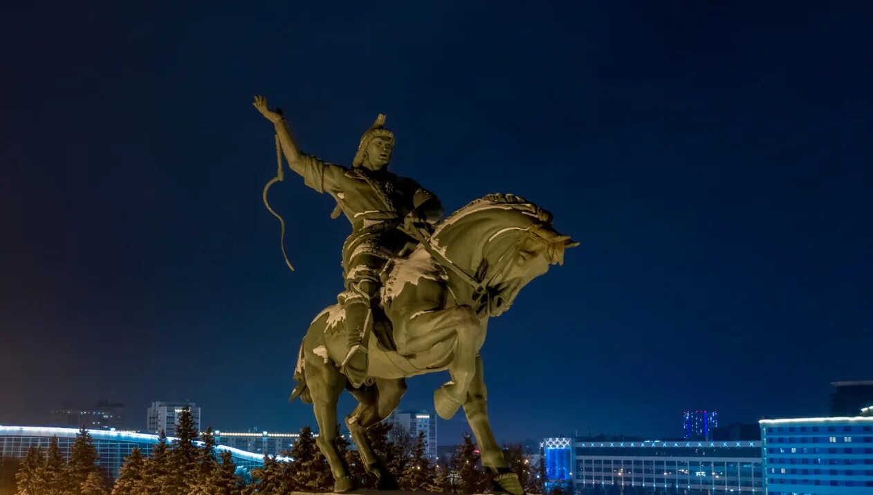 Площадь салавата юлаева фото Межнациональный и межконфессиональный мир - условие дальнейшего развития нашего 