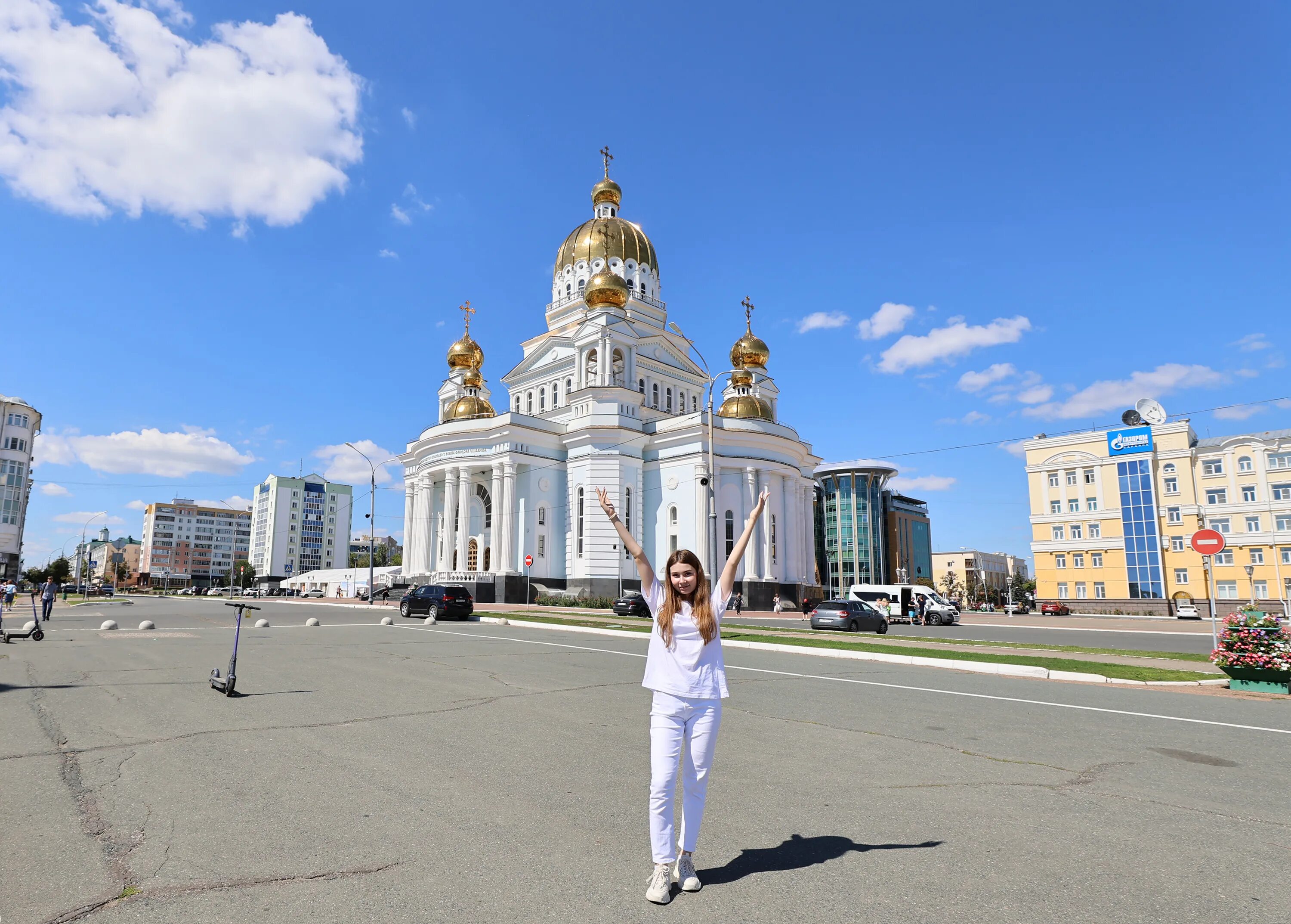 Площадь саранска фото Участники проекта "Университетские смены" знакомятся с достопримечательностями С