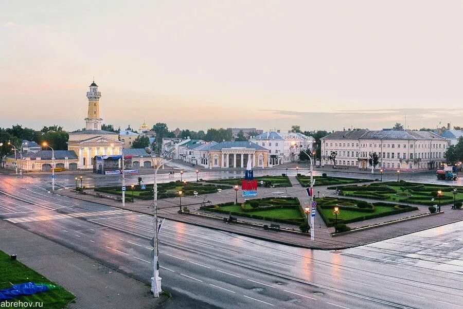Площадь сковорода в костроме фото Pin by f ɟ on CITY the cradle of the Romanov dynasty Paris skyline, Skyline, Cit