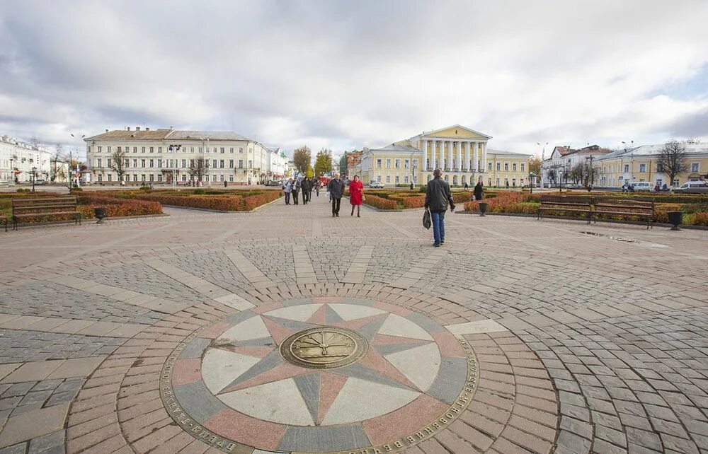 Площадь сковорода в костроме фото Достопримечательности Костромы для туристов: обзор лучших мест и объектов с фото
