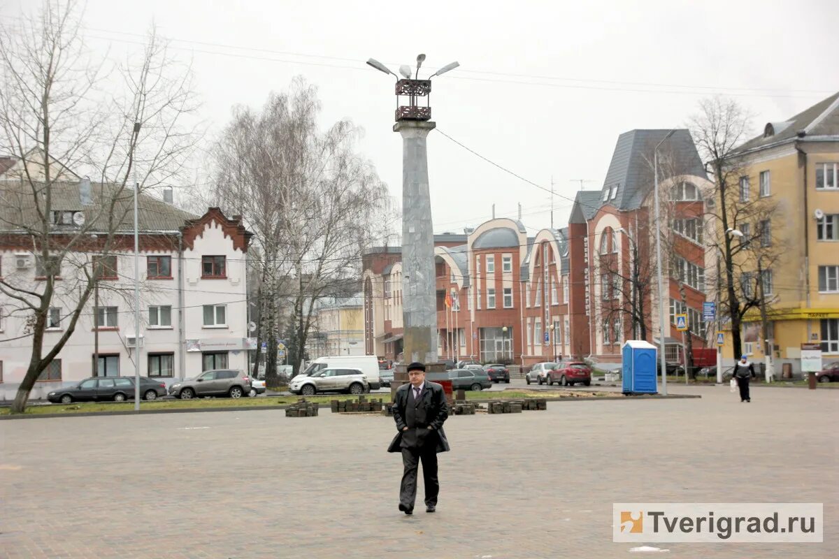 Площадь славы тверь фото В Твери завершена укладка плитки на площади Славы (фото) Твериград