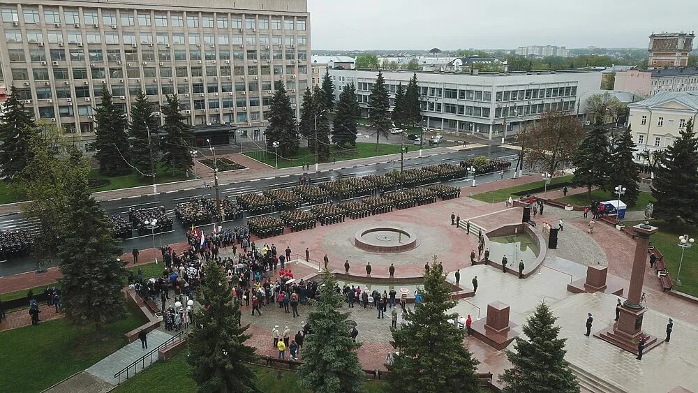 Площадь славы тверь фото У стелы "Город воинской славы" в Твери почтили память погибших воинов