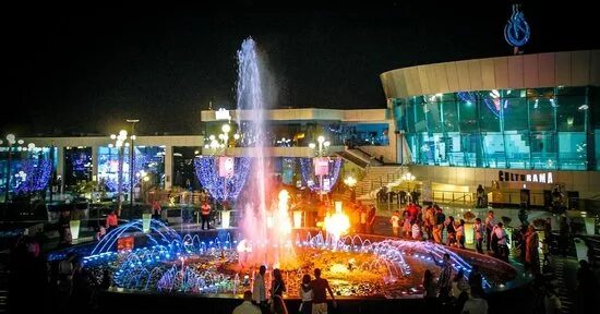 Площадь сохо фото Soho Square Dancing Fountain (Sharm El Sheikh) - 2021 All You Need to Know Befor