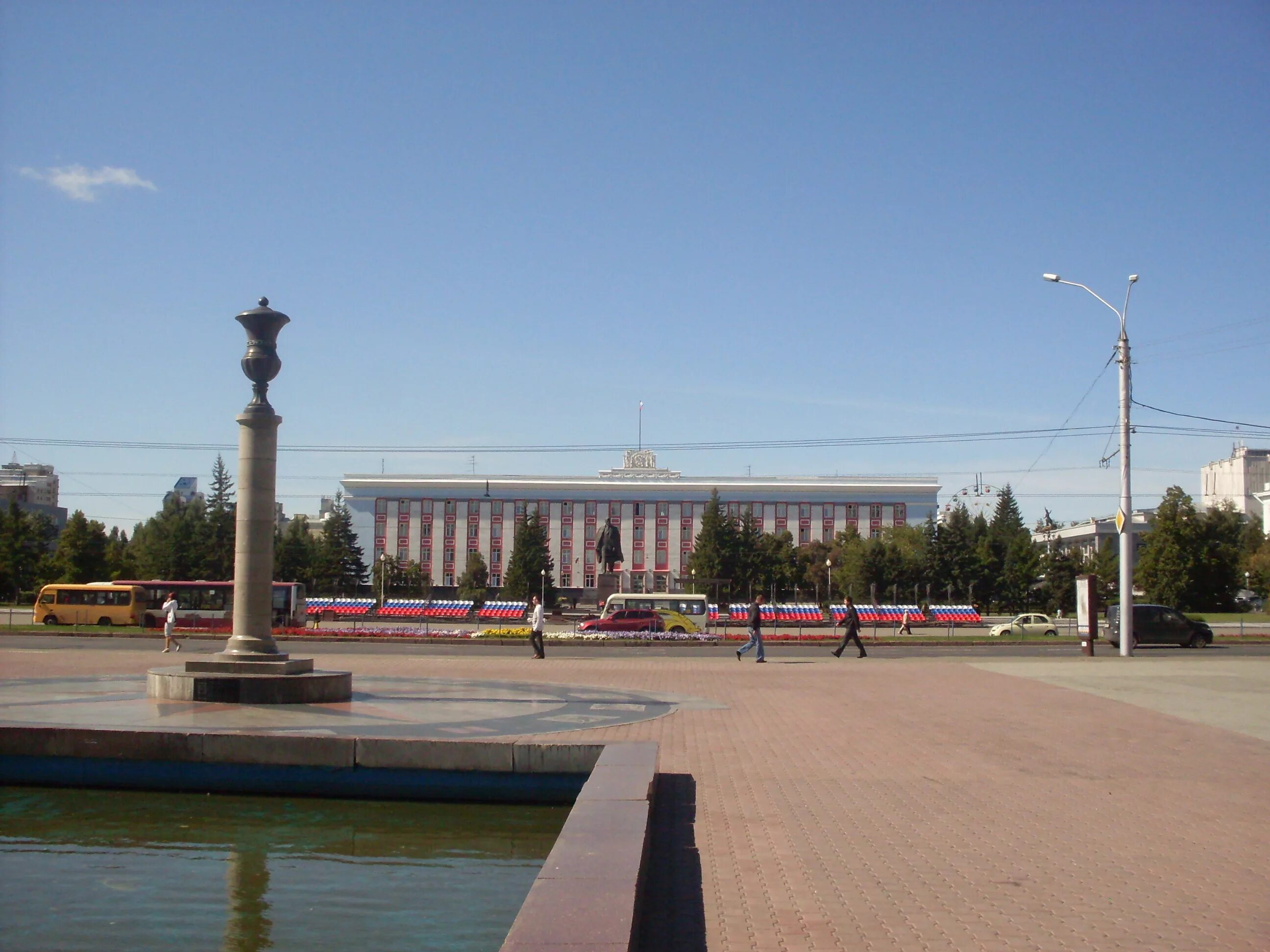 Площадь советов барнаул фото Файл:Sovetov Square Barnaul1.JPG - Википедия