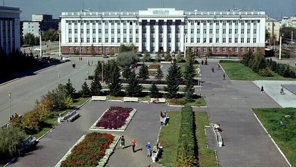 Площадь советов барнаул фото День встречи олимпийского огня в Барнауле будет выходным для учащихся - РИА Ново