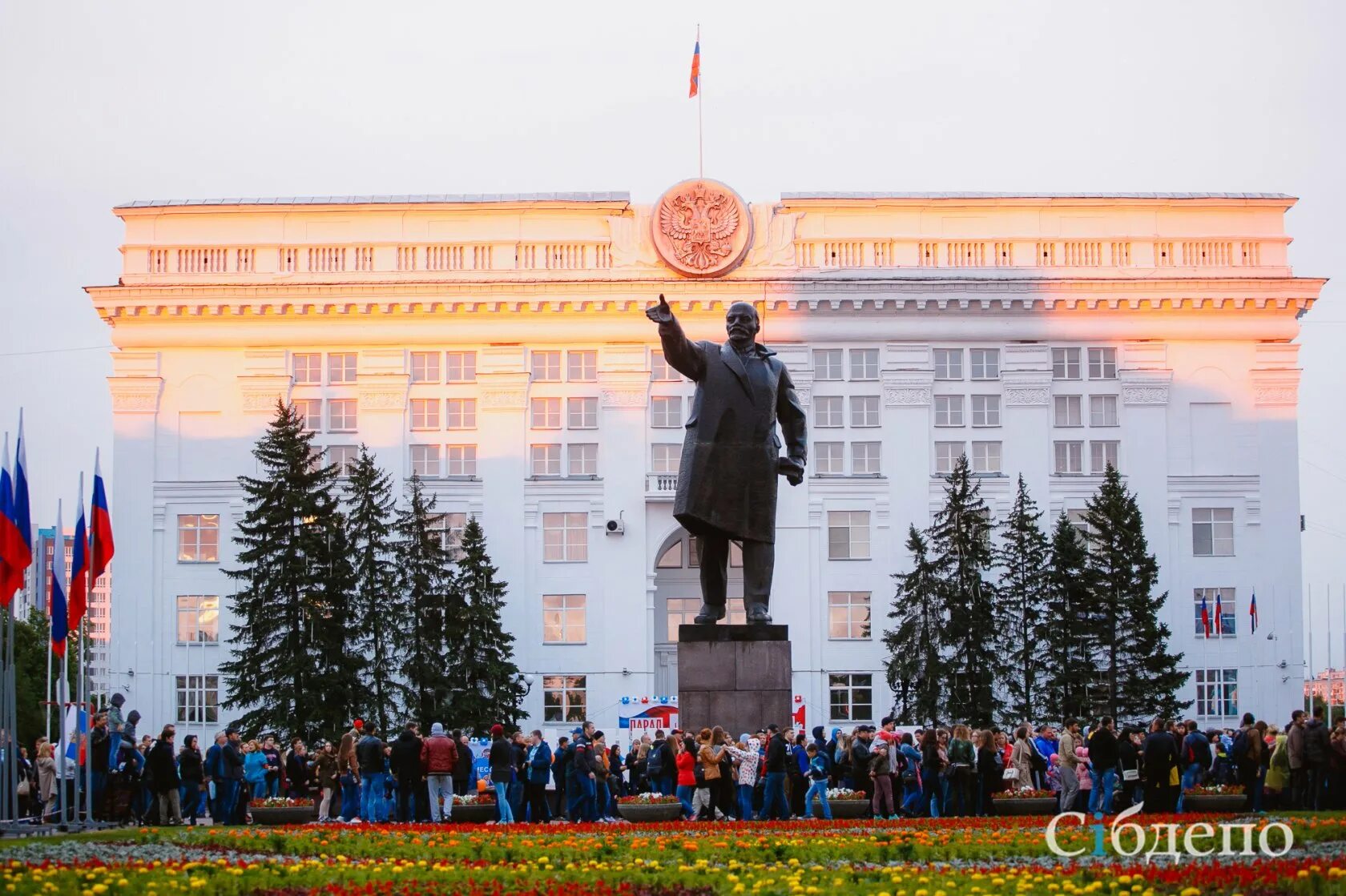Площадь советов кемерово фото Город 312" в регионе 42: как кемеровчане праздновали День города * 13.06.2017 * 