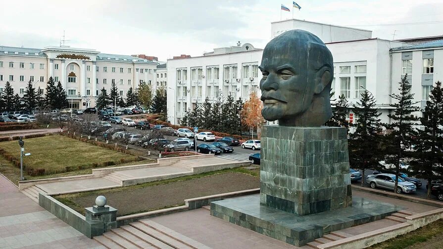 Площадь советов улан удэ фото Ленин навсегда - Газета.Ru