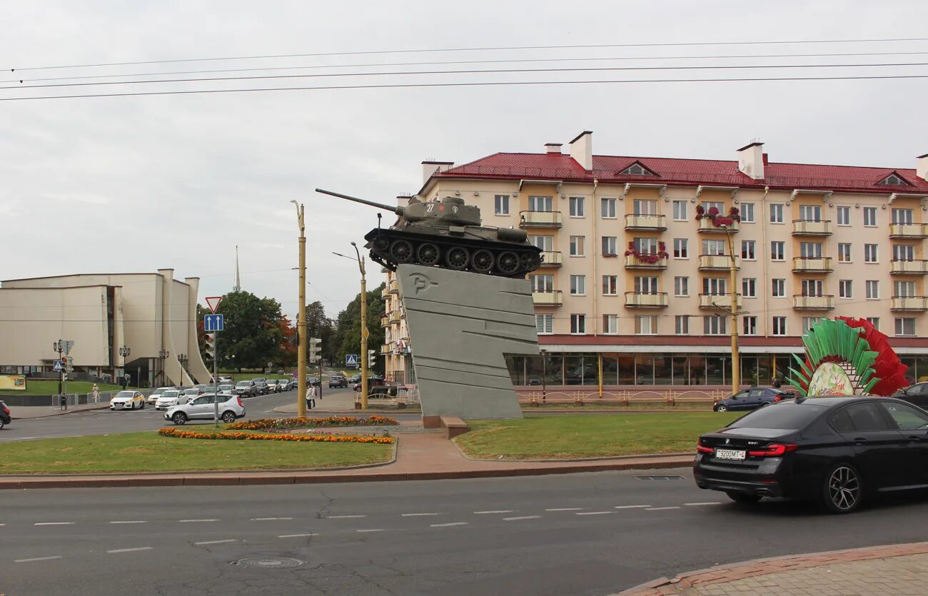 Площадь советская гродно фото Как изменился Гродно - площадь Советская тогда и сейчас (фото) - Вечерний Гродно